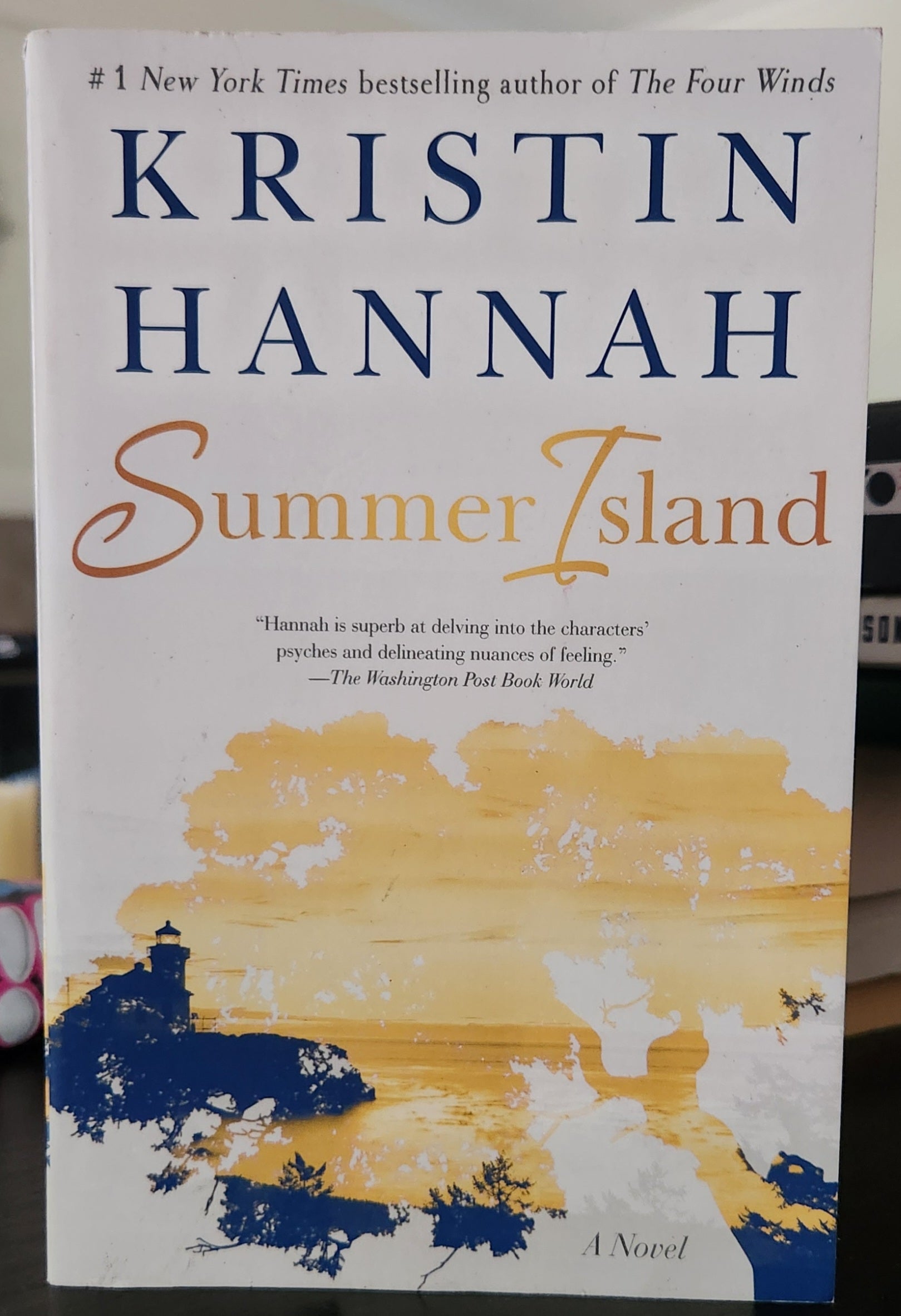 Summer Island (Kristin Hannah)